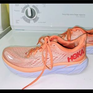 Hoka Clifton 8